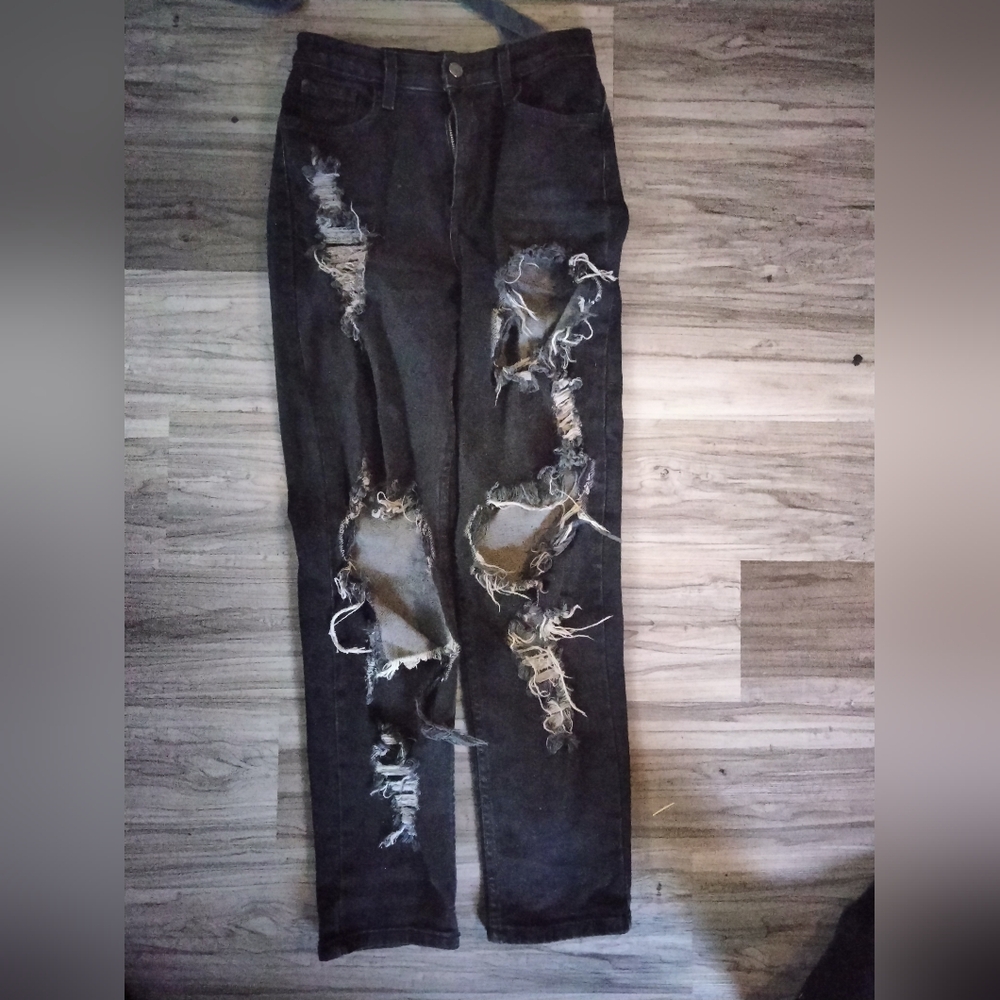 Ripped jeans